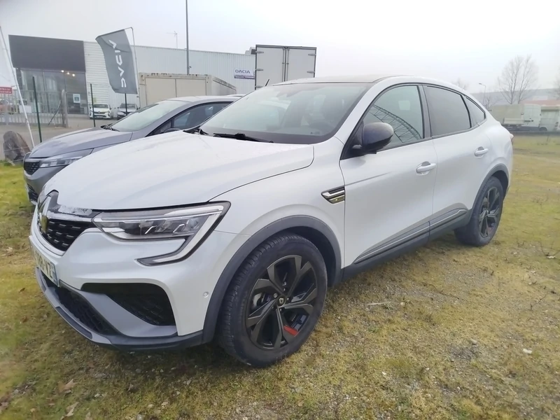 RENAULT ARKANA R.S. LINE E-TECH FULL HYBRID